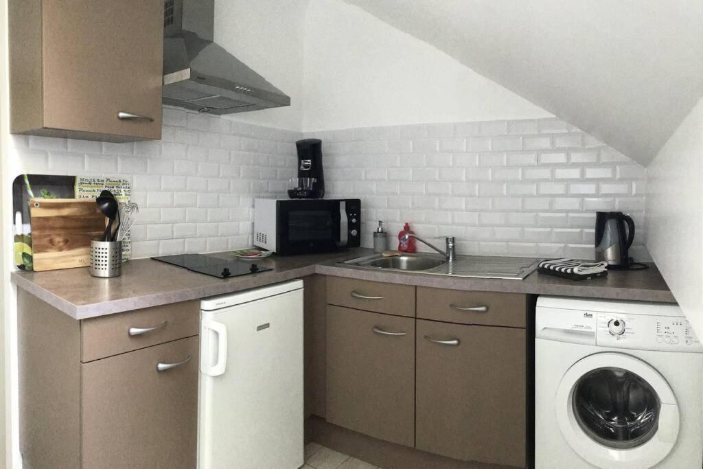 Duplex Bellifontain Au Coeur De Fontainebleau Apartment Luaran gambar