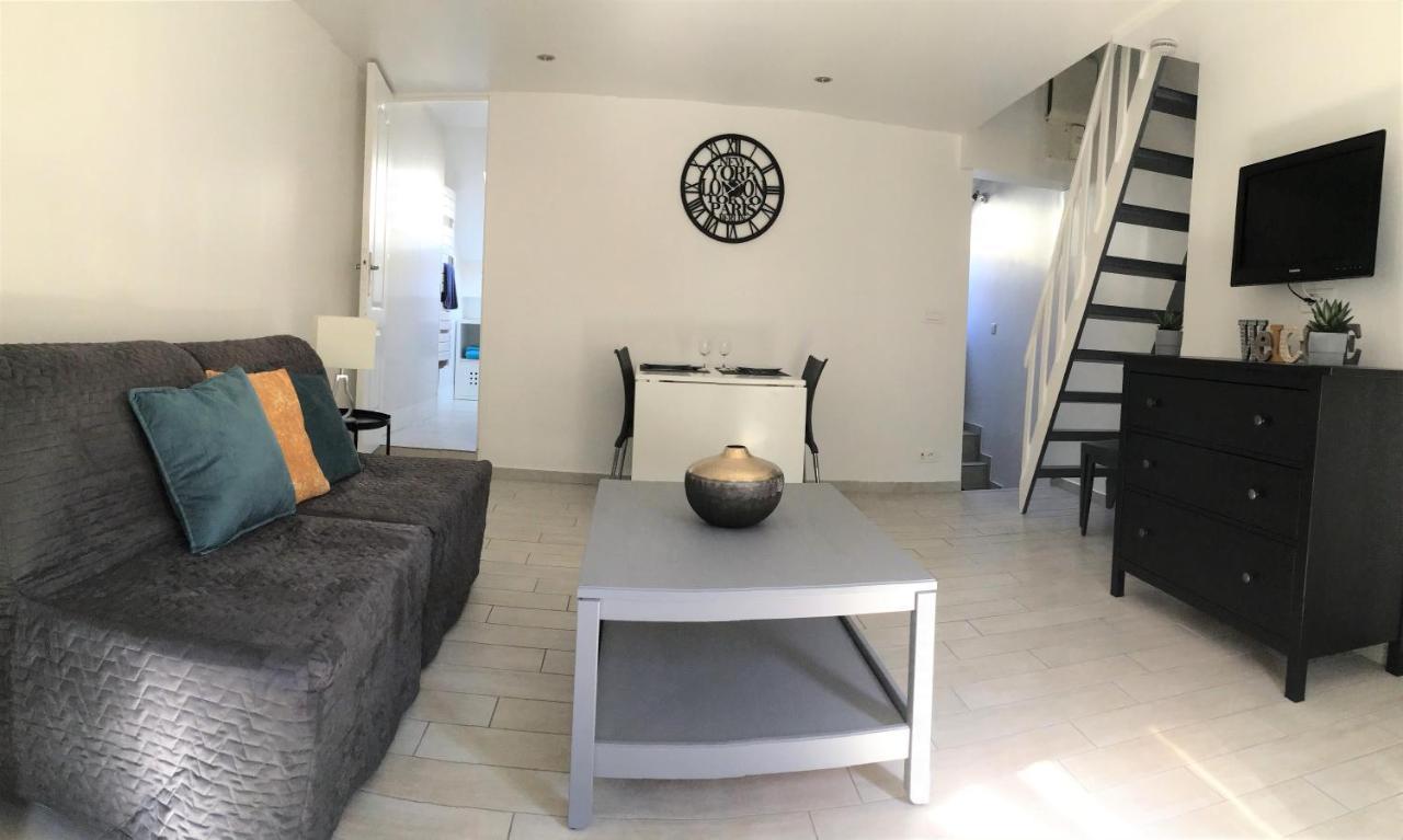 Duplex Bellifontain Au Coeur De Fontainebleau Apartment Luaran gambar